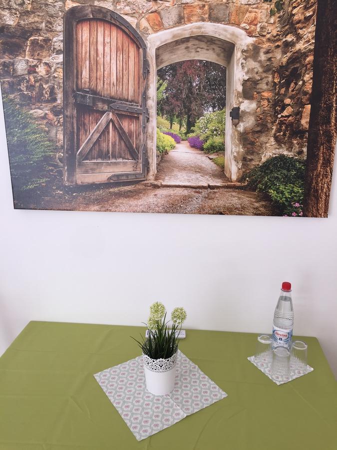 Pension Lindenhof リンブルク・アン・デア・ラーン エクステリア 写真